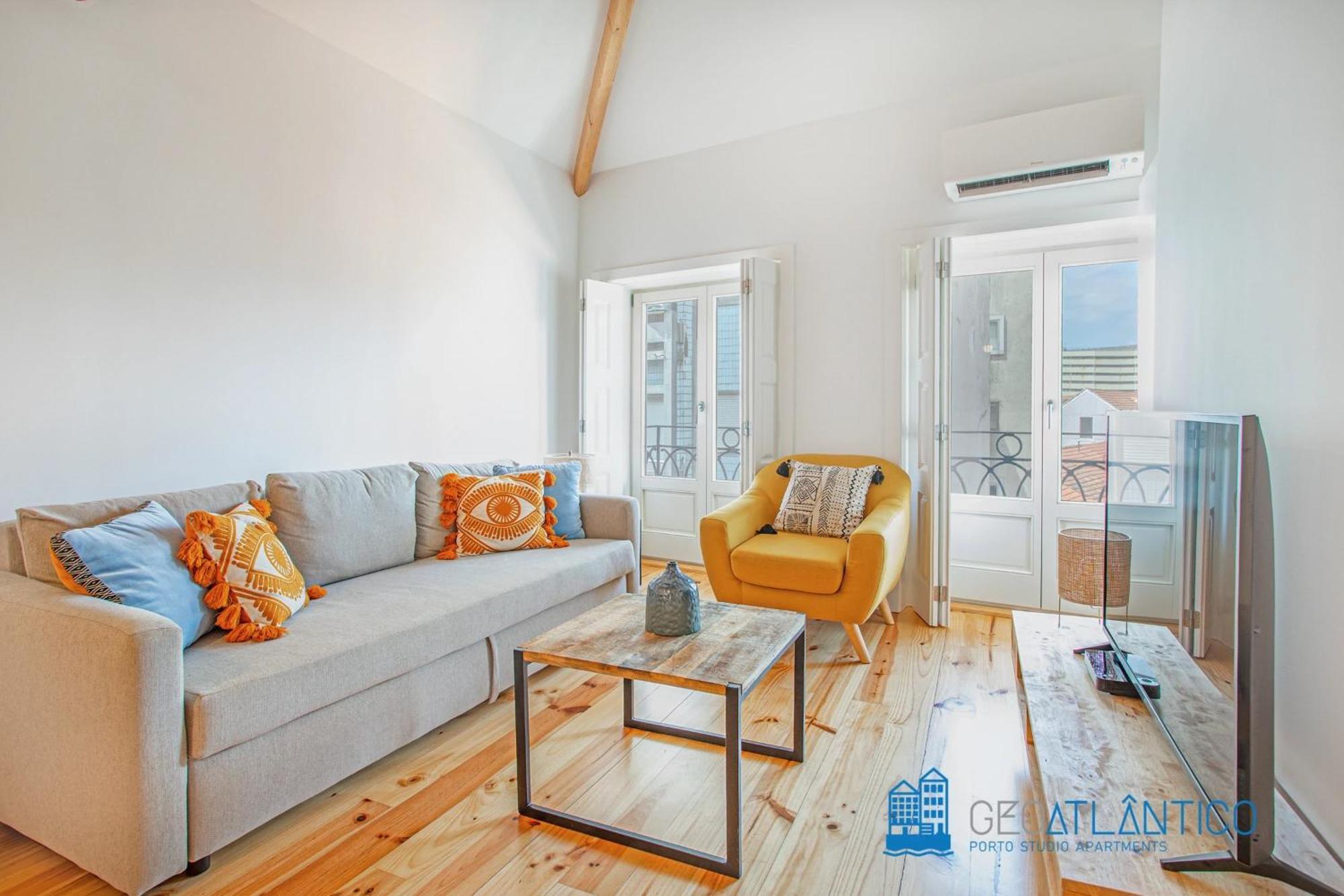 ポルトPoveiros Oak Loft - Santo Ildefonsoアパートメント エクステリア 写真