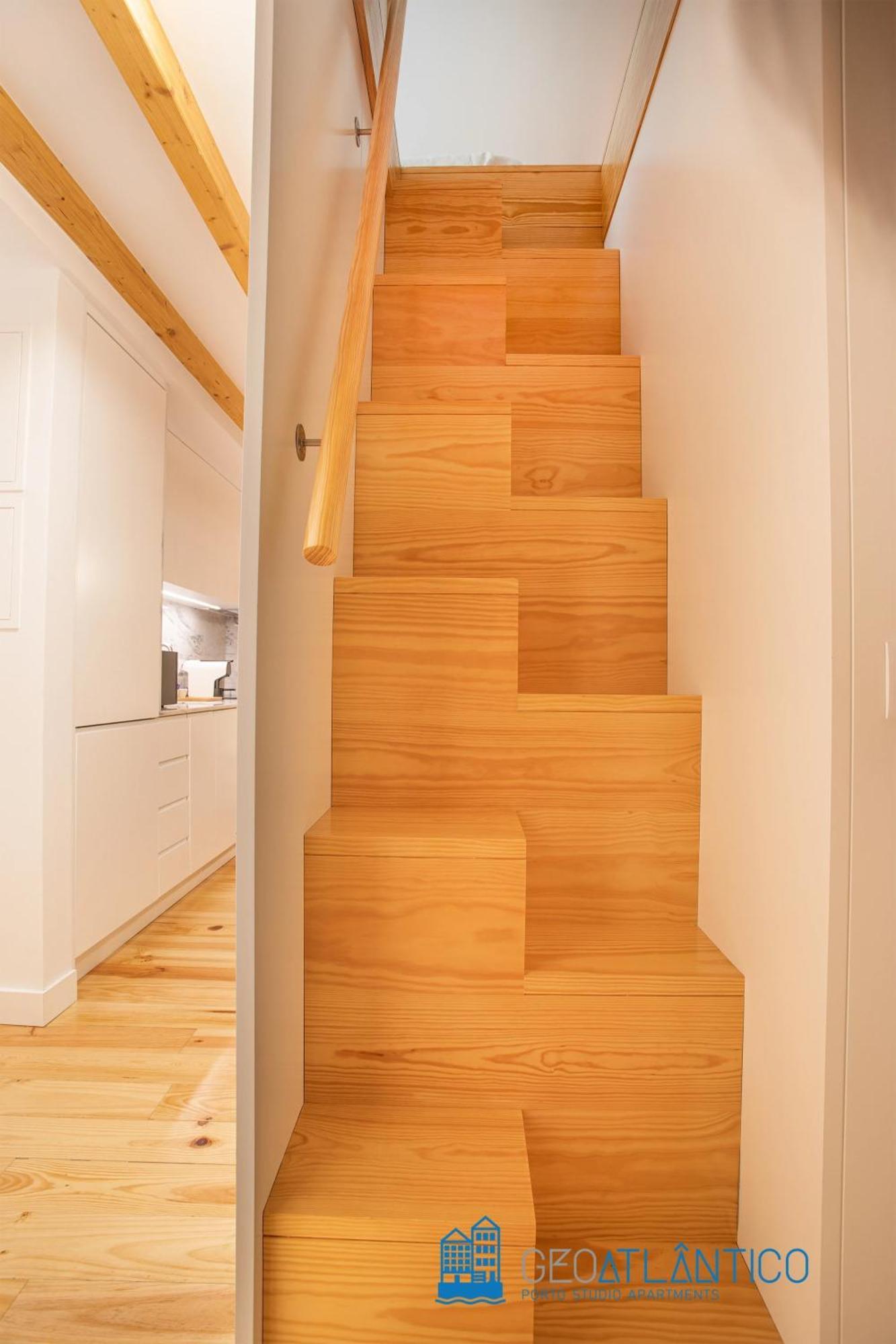 ポルトPoveiros Oak Loft - Santo Ildefonsoアパートメント エクステリア 写真